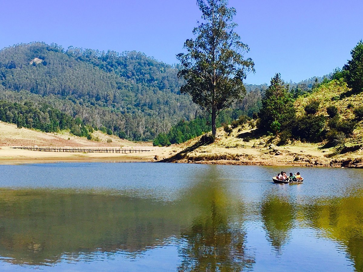 Mannavanur Lake sightseeing destination